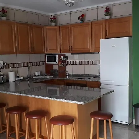 Apartment Close To The Beach And Old Town! *